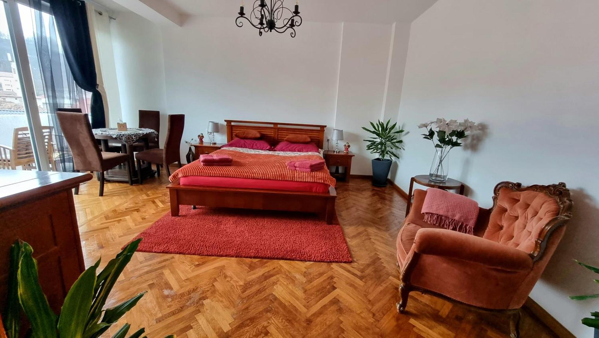 Toma Boutique Apartamento Braşov Exterior foto